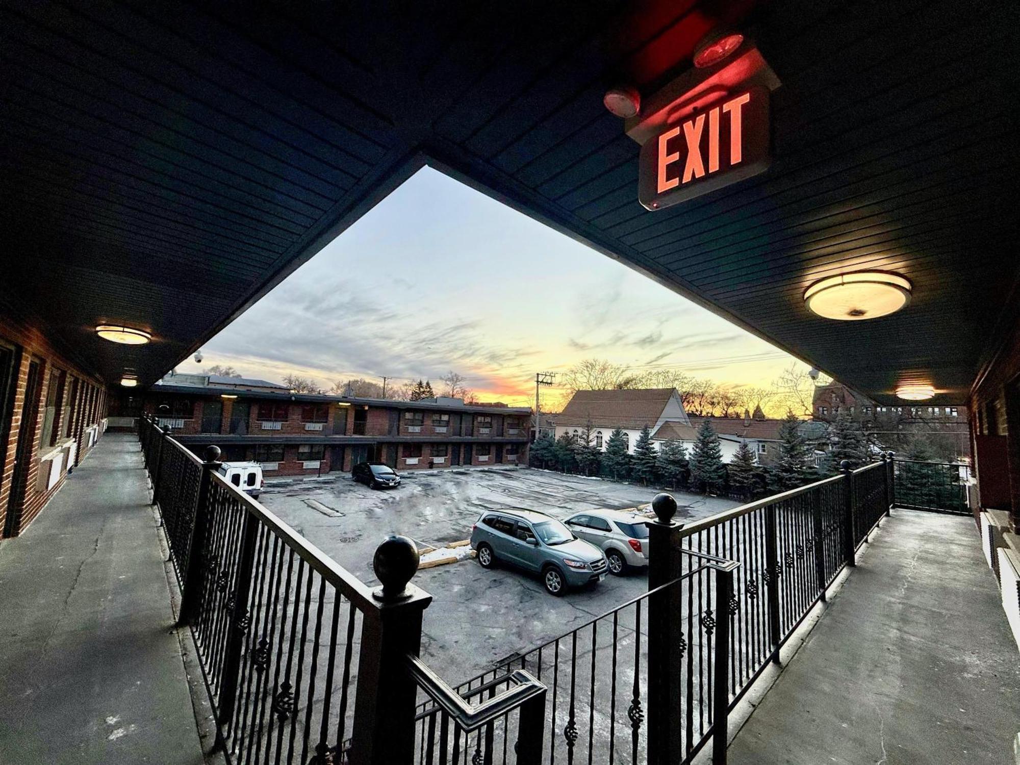 Admiral Motel By Oyo Chicago I-94 Extérieur photo